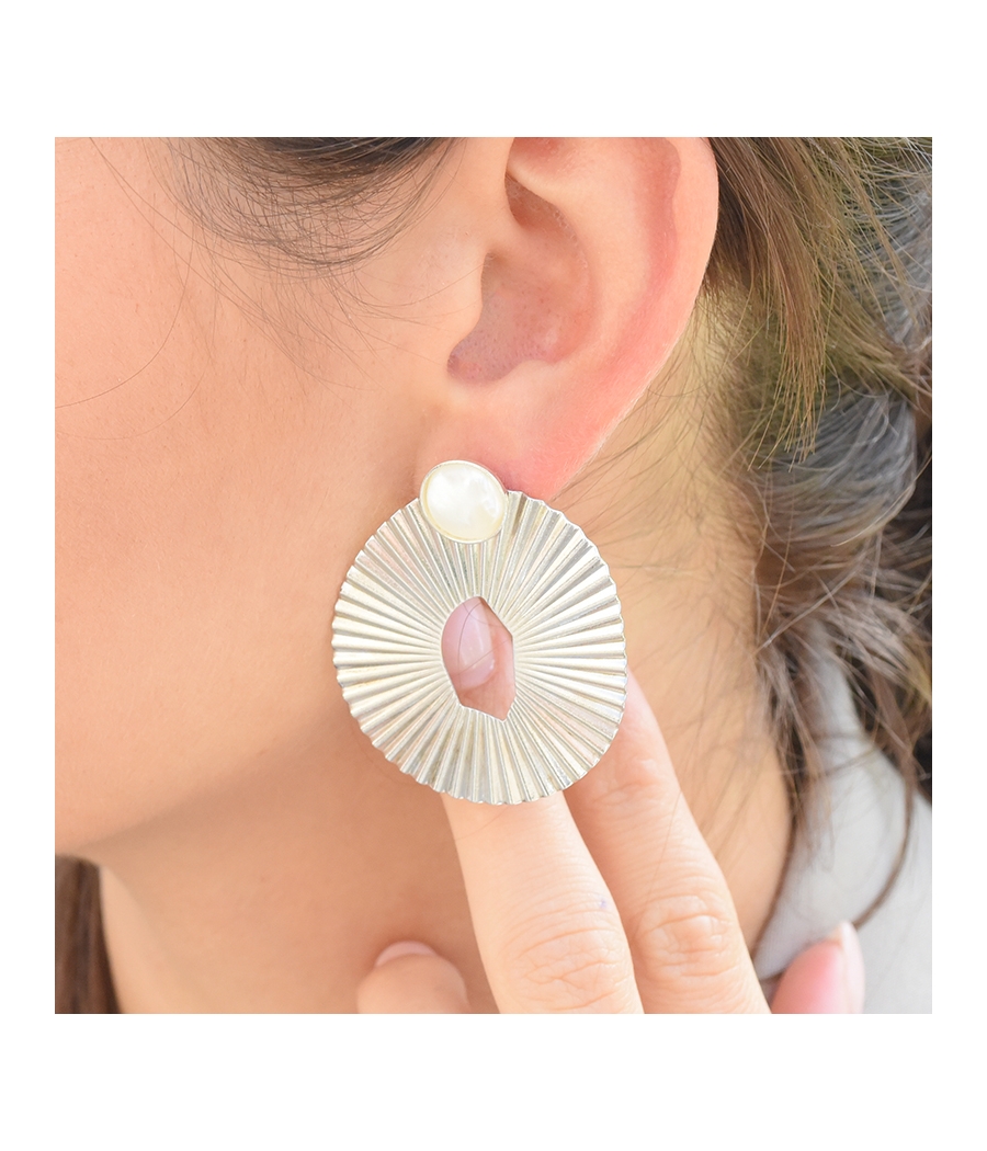 Boucles d'oreilles texturées argent et pierre blanche ANYA
