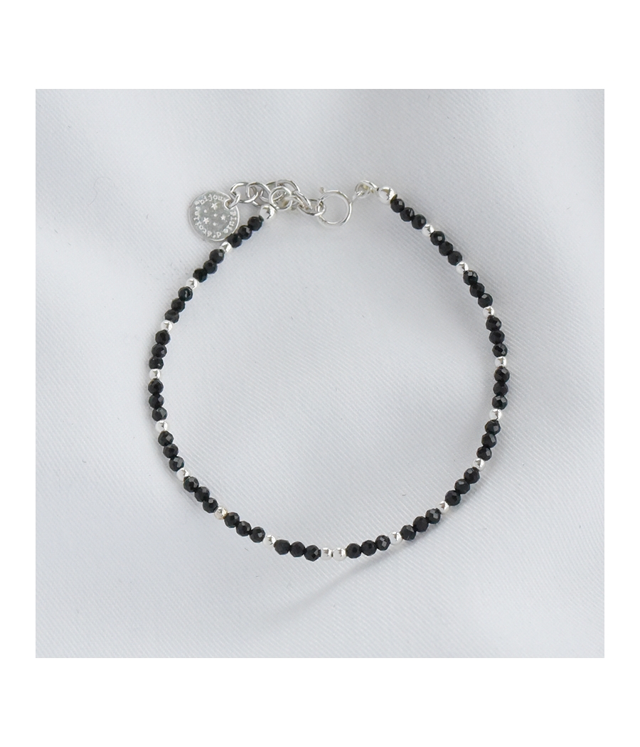 Bracelet noir et argent...