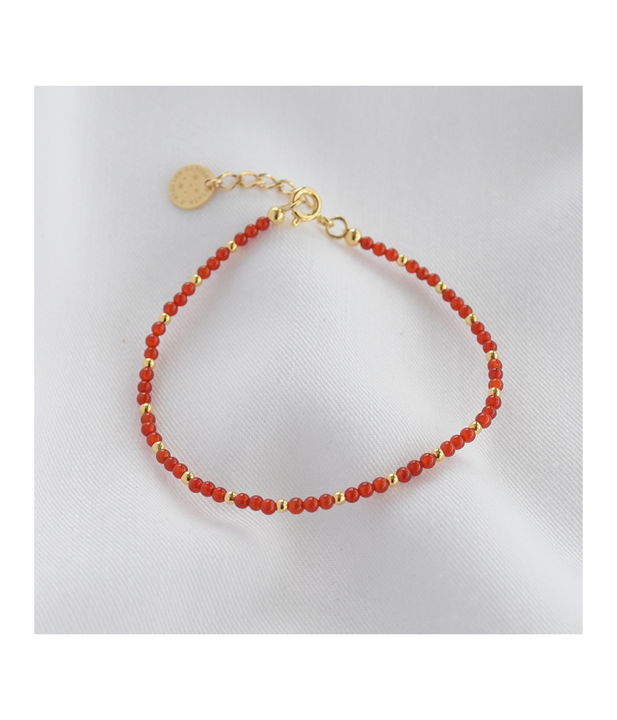 Bracelet perles rouge et or...